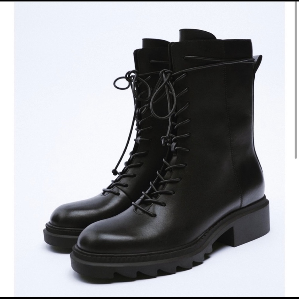 Zara low heeled laced leather boot